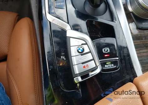 2021 BMW 530I из США, поврежденный, VIN WBA53BH01MWW96851